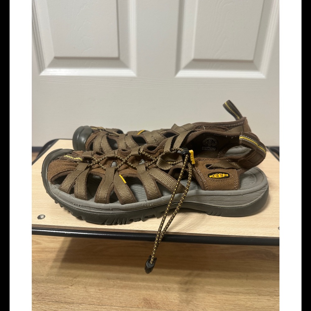 Keen Brown Closed-Toe Outdoor Sandals with Yellow Accents